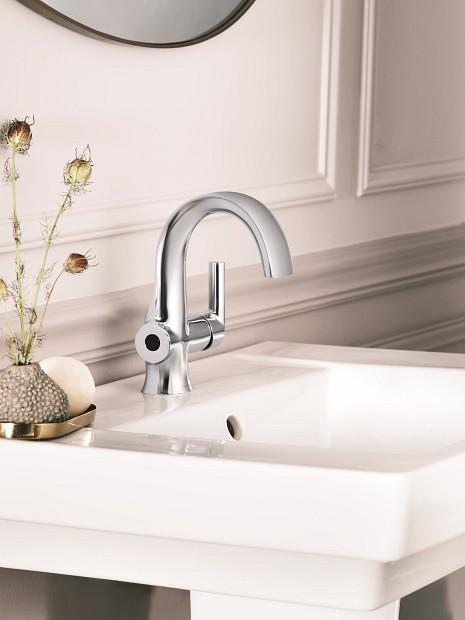 S6910EW product image.