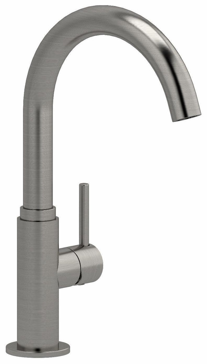 Azure Kitchen Faucet with Pulldown Spray - Chrome AZ101C RIOBEL – Splashes