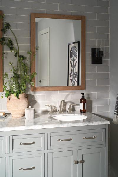 TV6905BN product image.