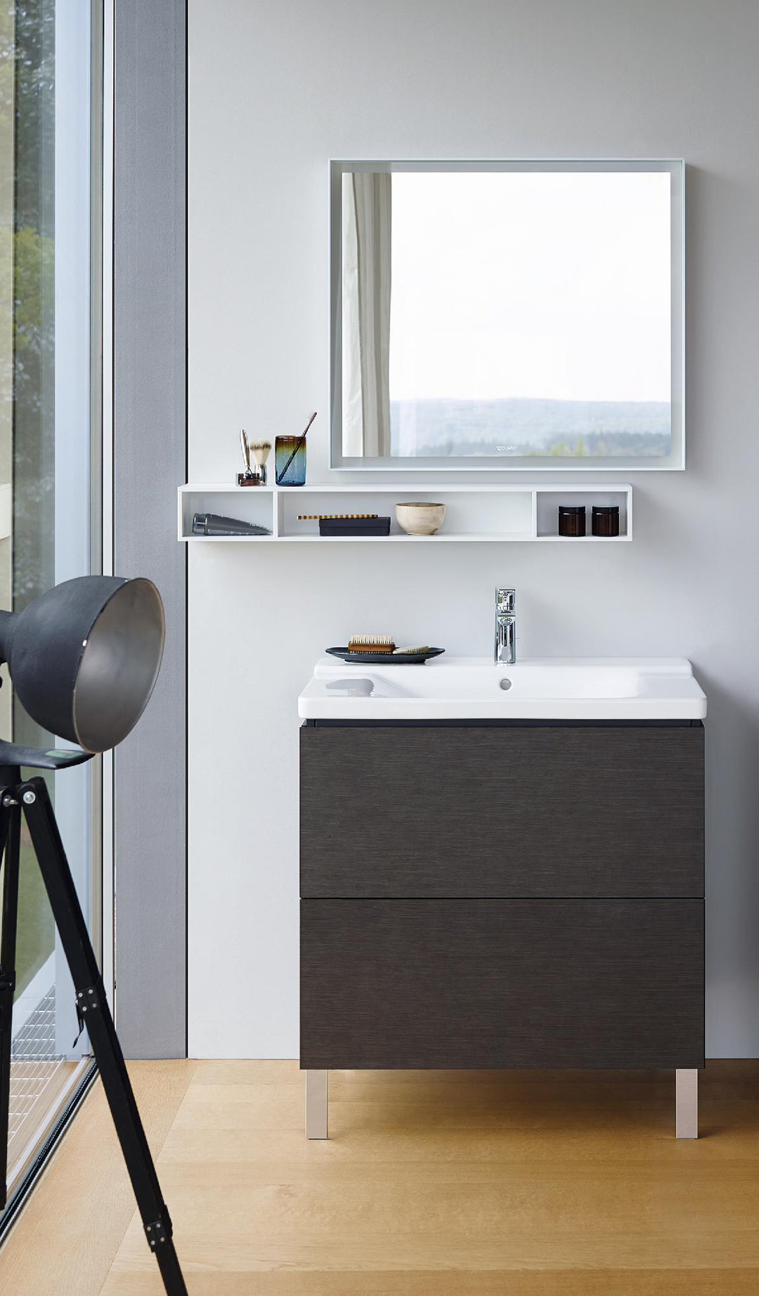 LC624006969 product image.