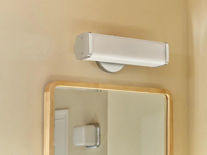 YB1357CH product image.