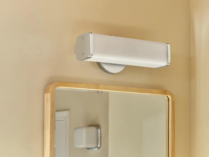YB1357CH product image.