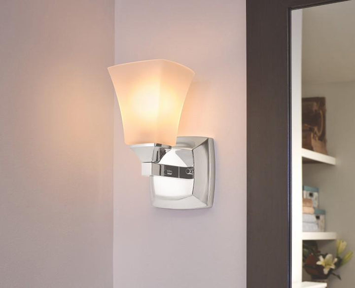 YB5161BG product image.