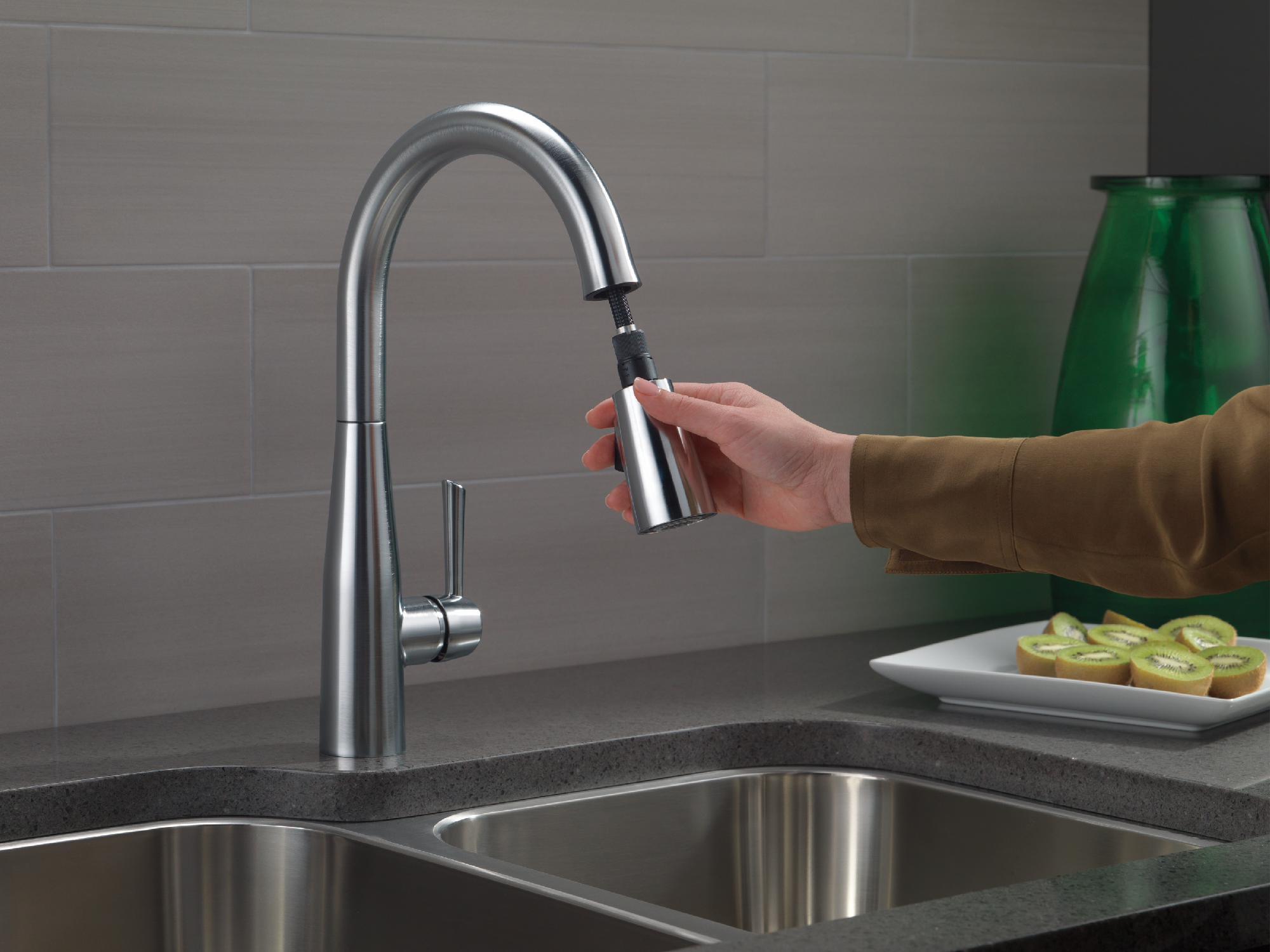 Delta Essa hot Pull Down Touch Sensitive Kitchen Faucet Delta 9113T-AR-DST Essa Pul