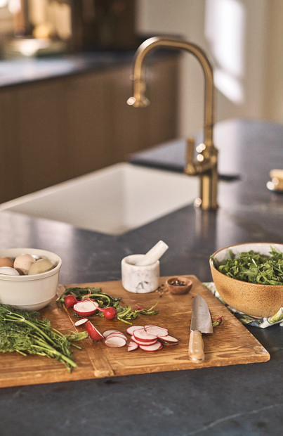 7770BZG product image.