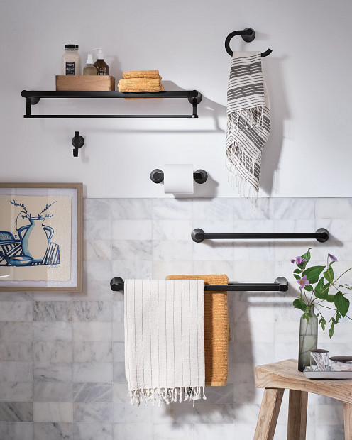 YB0786BL product image.